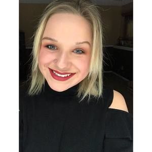 Meet your Posher, Mikaela